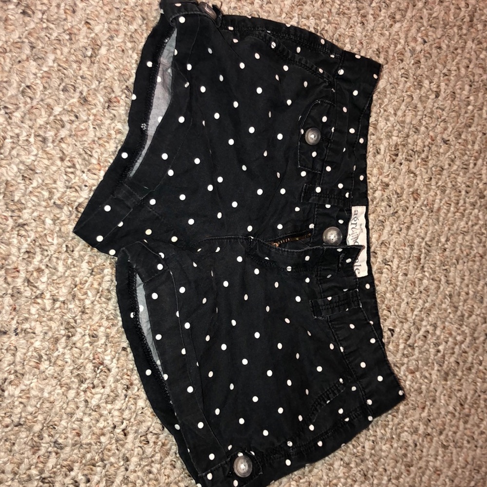 AEROPOSTALE black and white polka dot shorts